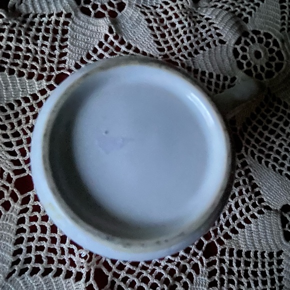 Purr-ty Black&Grey Striped Cat Ceramic Coffee Cup/Mug With Tail Along The Handle - Picture 5 of 5